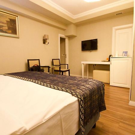 Olympos Garden Hotel อิสตันบูล ภายนอก รูปภาพ